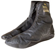 http://maverickone.com/products/leathergoods/LeatherSocks.jpg